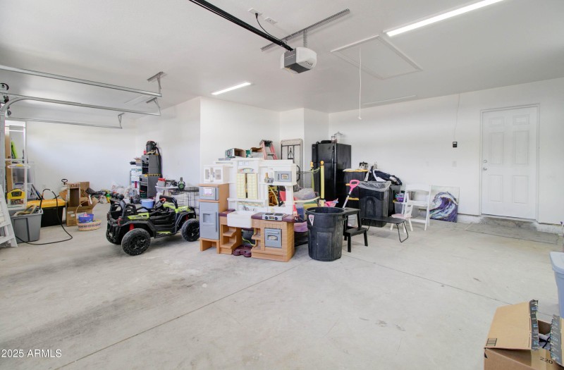 7907 Taos Ave-39