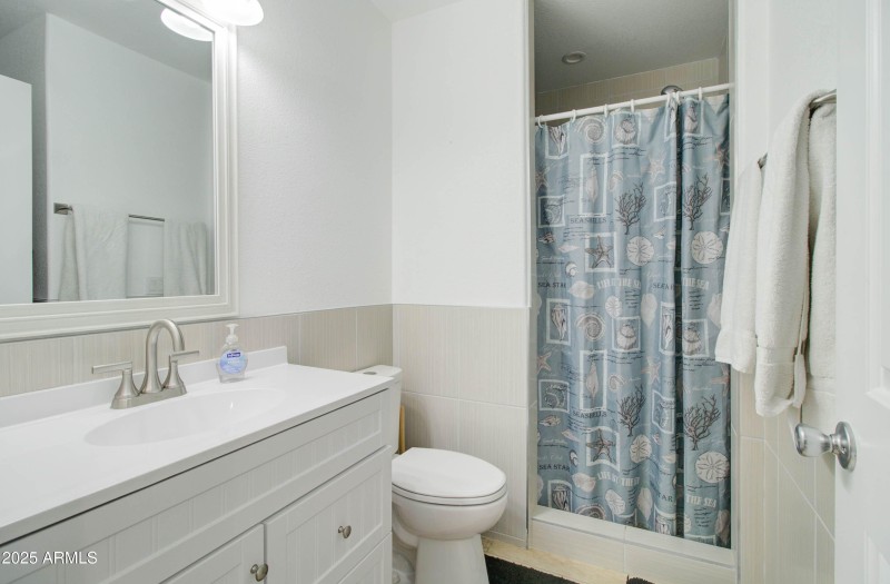 7907 Taos Ave-49