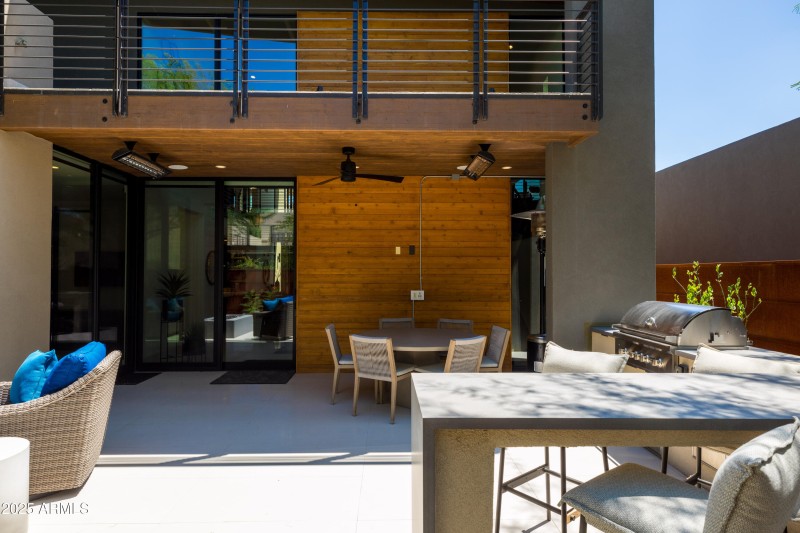 6525 E CAVE CREEK