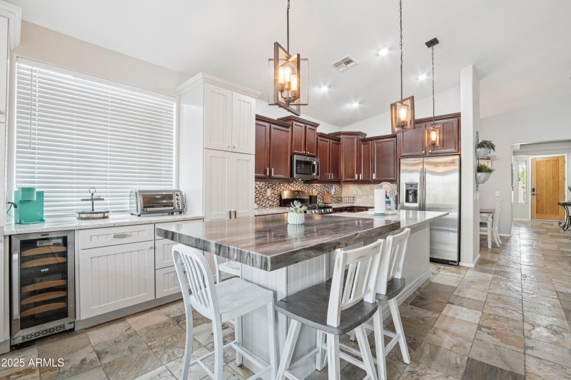11-print-W Stoneman Dr-S0407-011