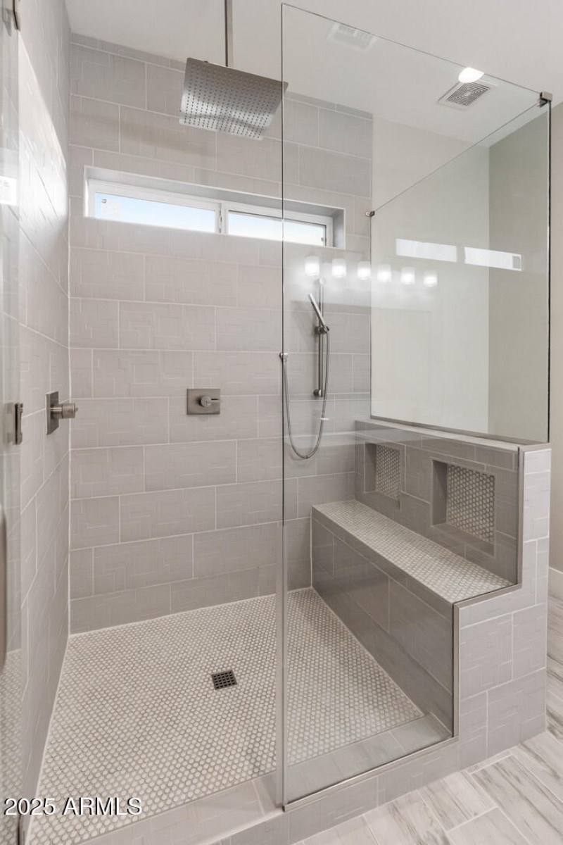 2nd Bedroom Shower