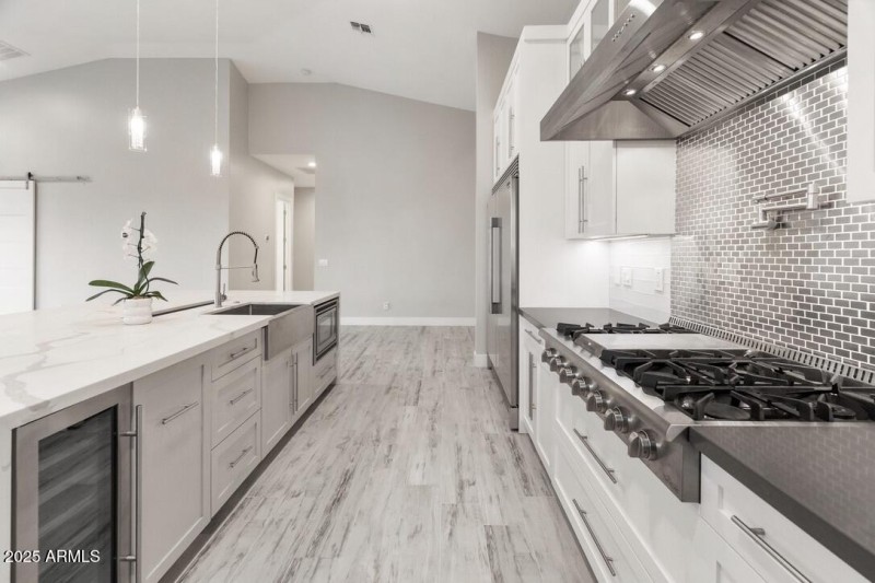 Kitchen 7