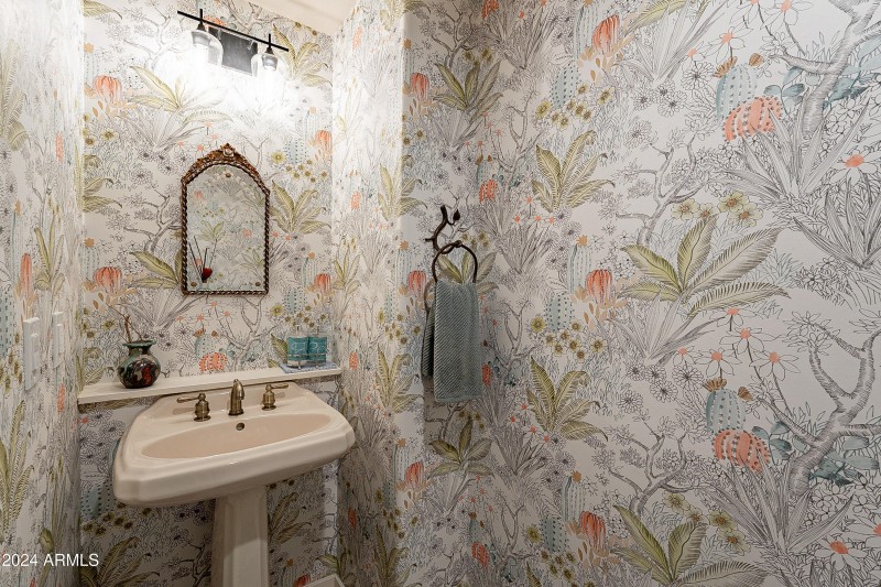 Powder room
