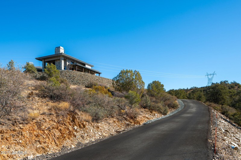 12-web-or-mls-5535-corliss-cir