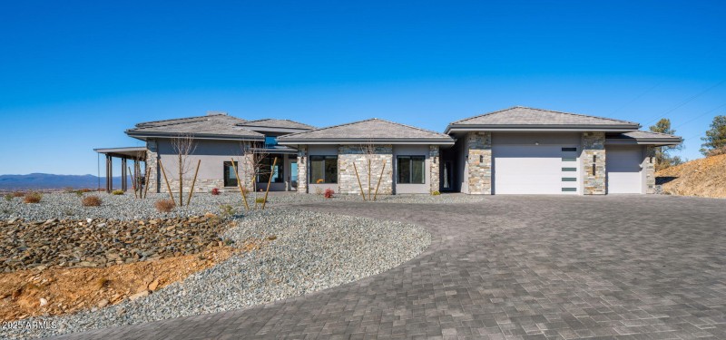 13-web-or-mls-5535-corliss-cir