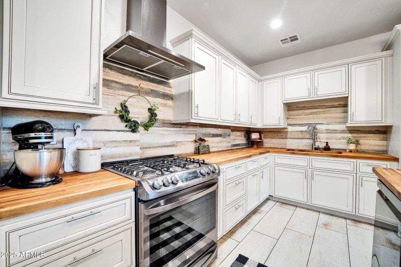 13578 N 152nd Dr-14