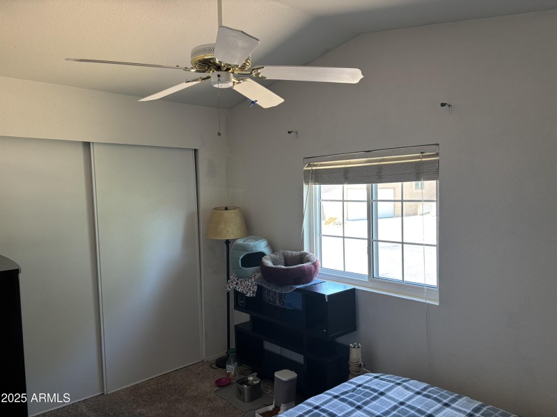 Guest bedroom