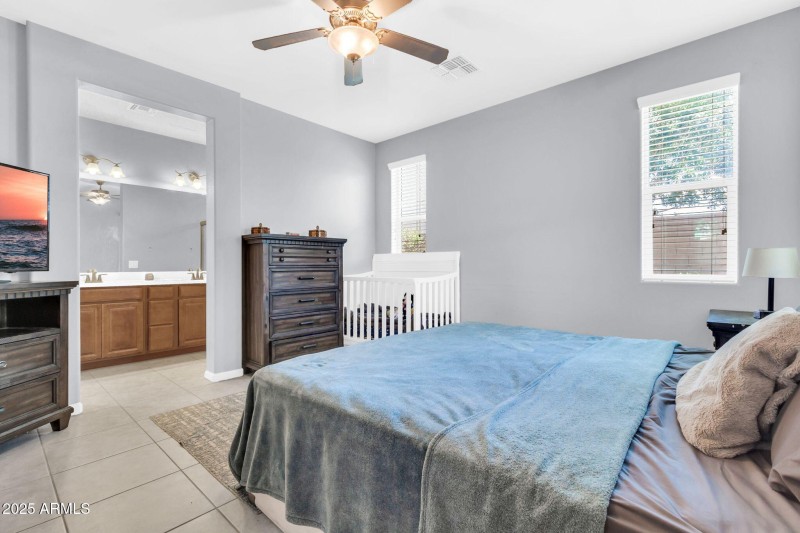 5129 S Fleming Ln-23