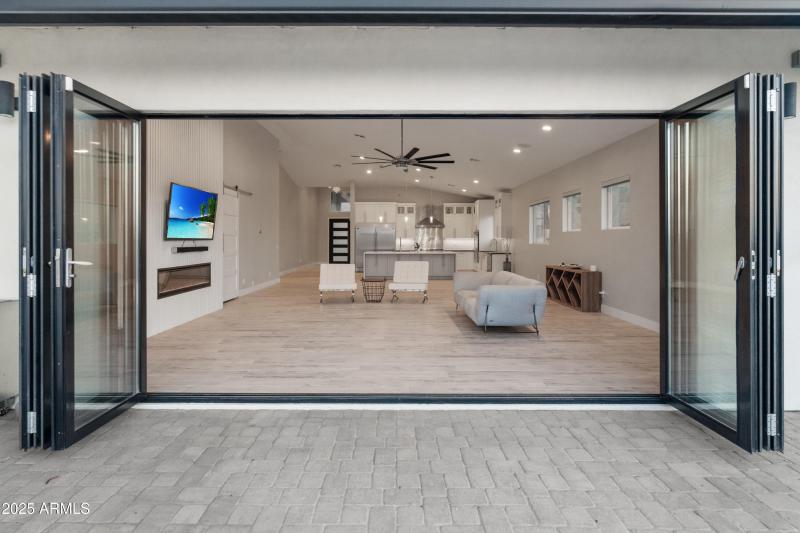 Great Room 4