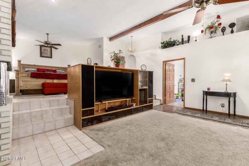 33 Mountain View