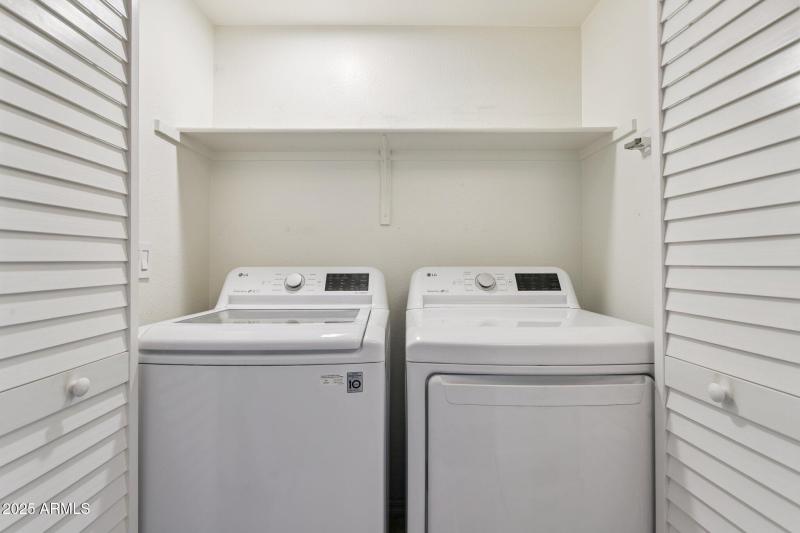 Full size washer dryer
