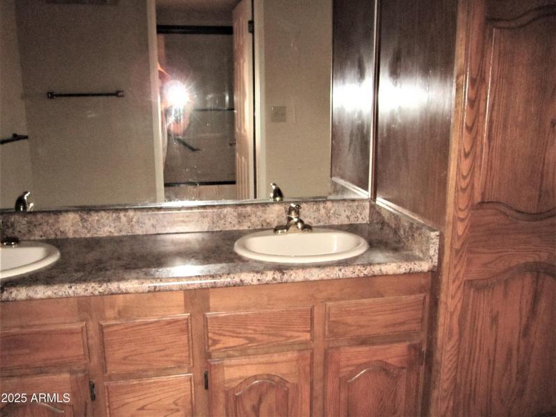 208 DOUBLE VANITY & WARM CABINETRY