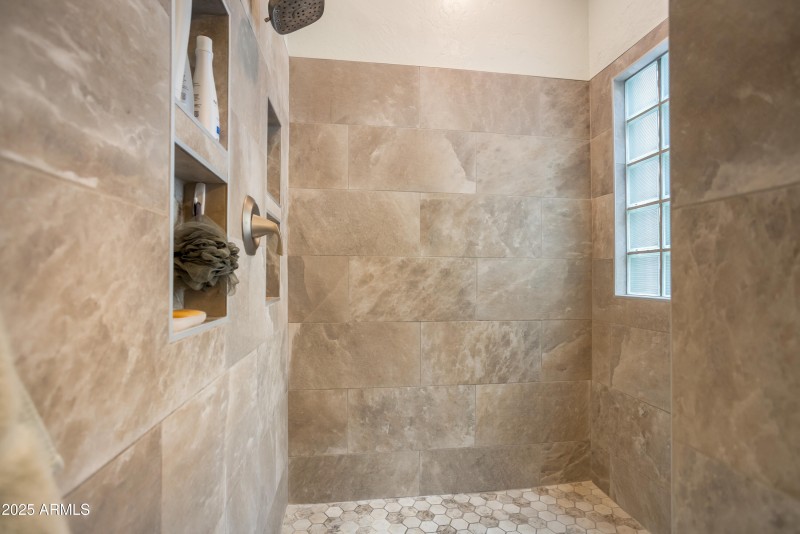 primary shower