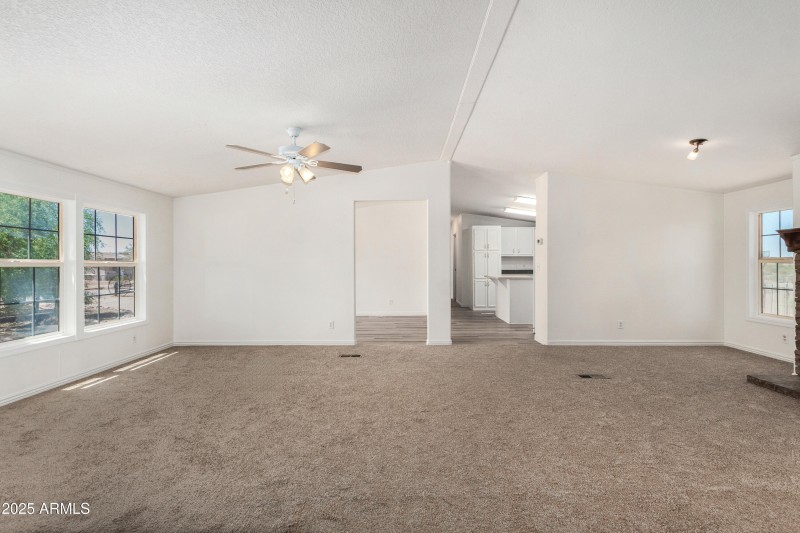 68678f_10 - 215th