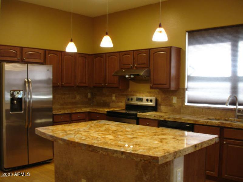 20140612223237825007000000-o