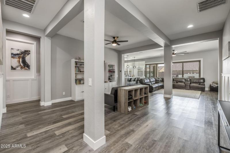 6-web-or-mls-10709 E Thornton Ave, Mesa-