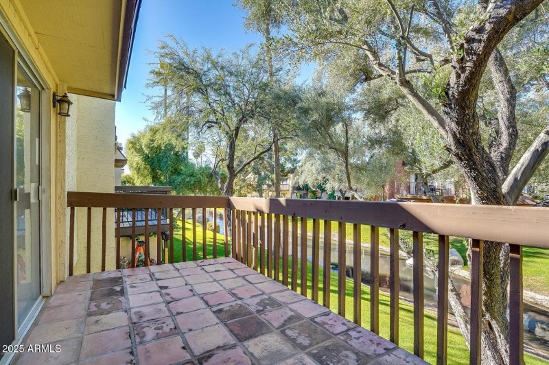 UPSTAIRS PATIO