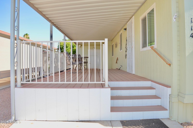 4.Porch-47 2