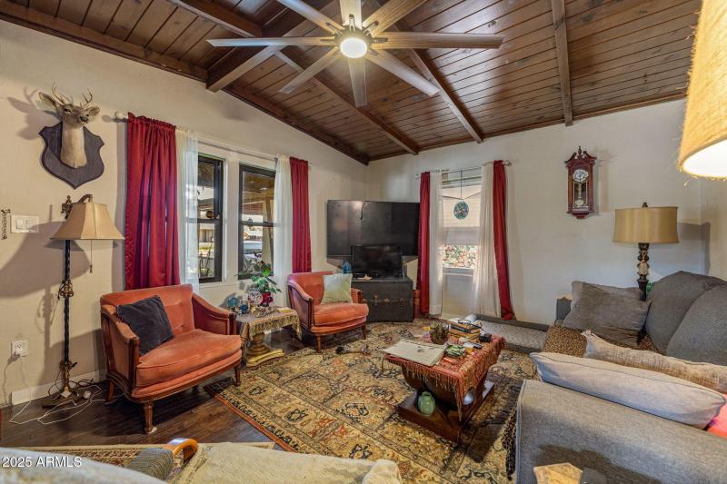 312BuffaloSt-Holbrook-AZ-5