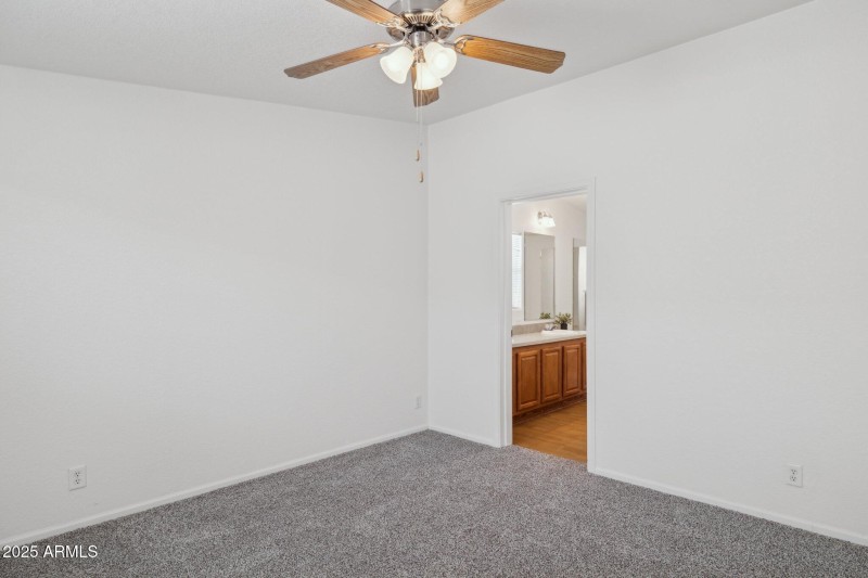 14-web-or-mls-16101-n-el-mirage-rd-327