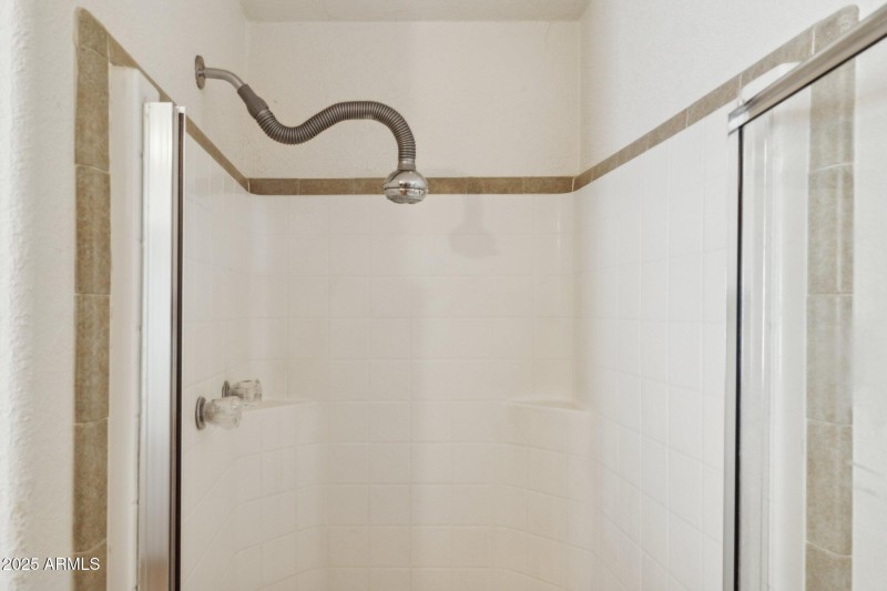 16-web-or-mls-16101-n-el-mirage-rd-327