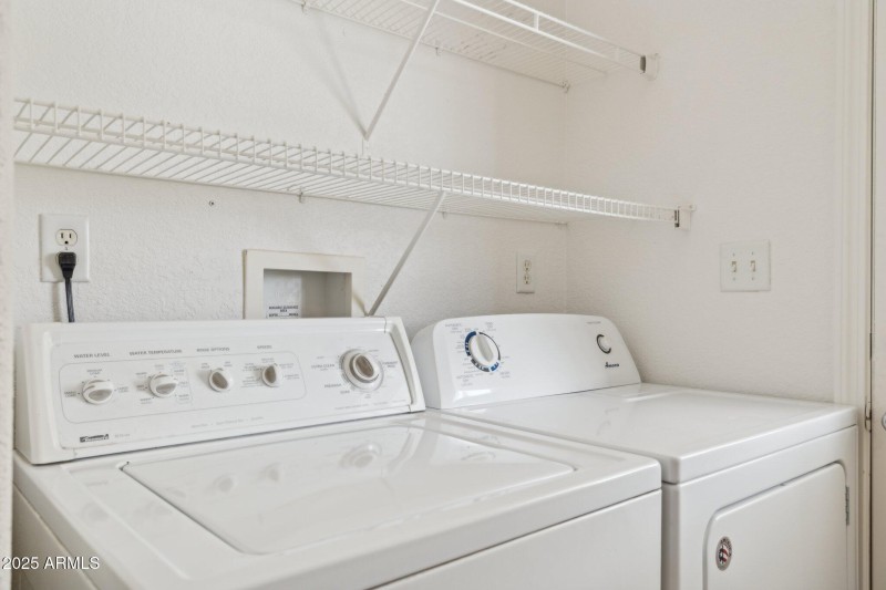 24-web-or-mls-16101-n-el-mirage-rd-327