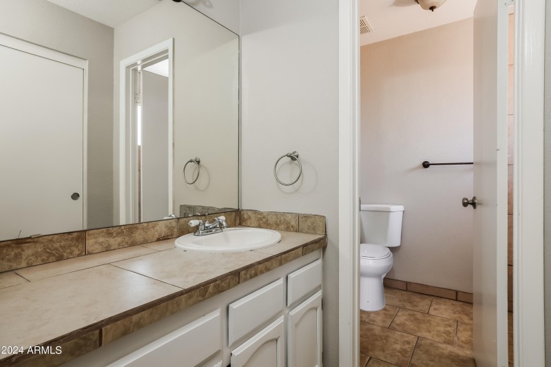 026-photo-primary-bathroom-13782114