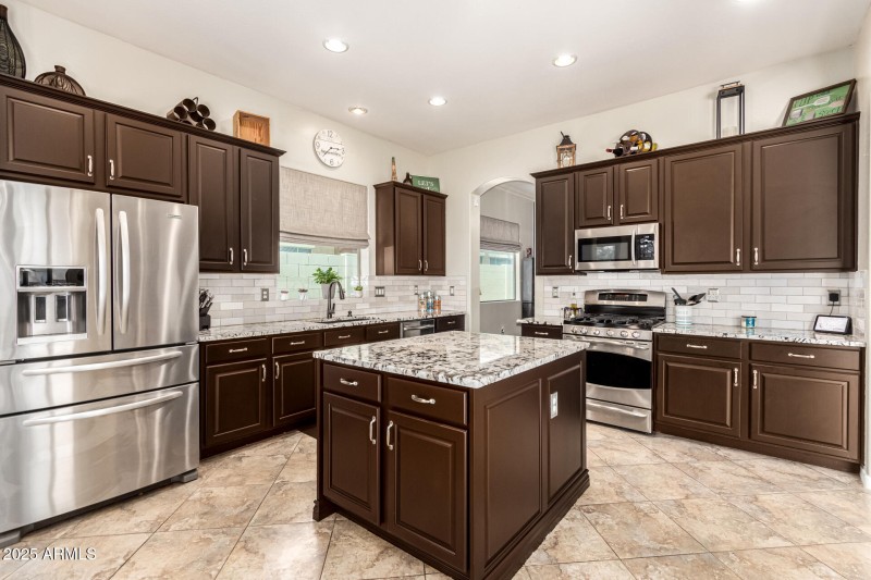 KITCHEN1