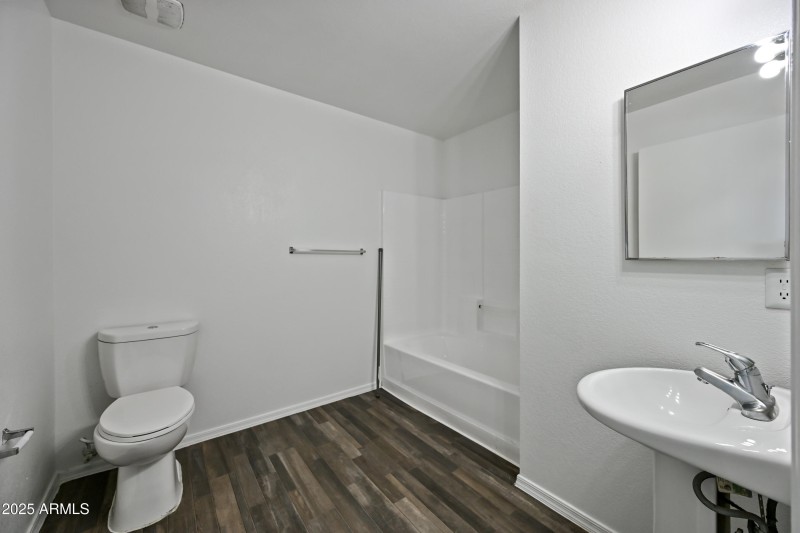 17-3065N67A224-ocupix