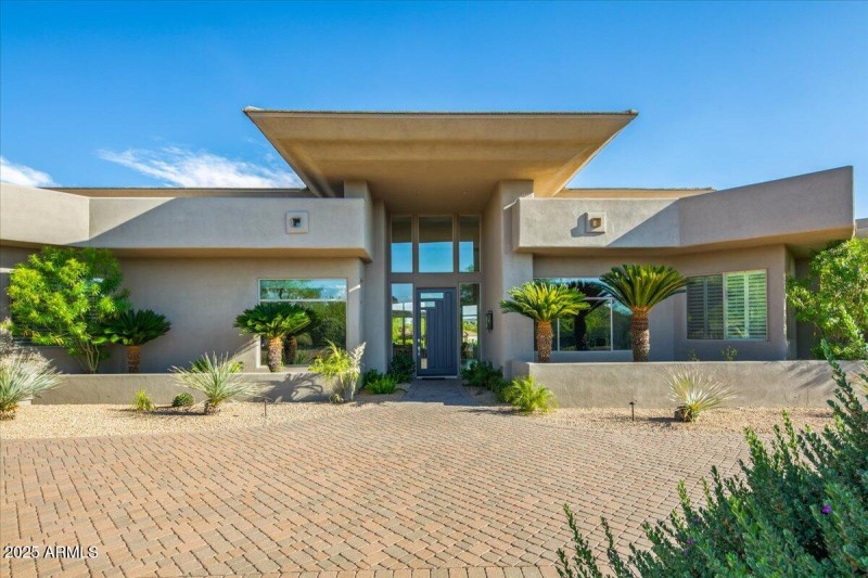 11-Front Entry Way