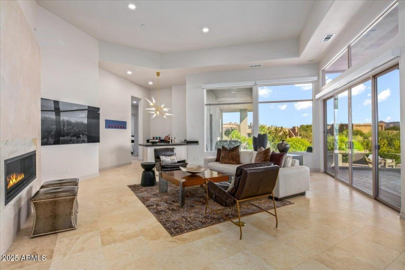 29-Family Room