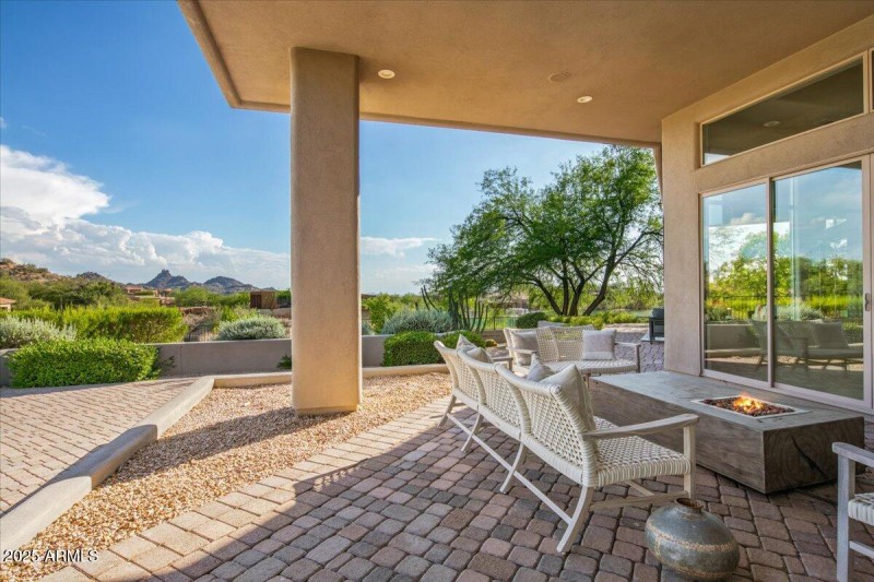 65-Patio Views