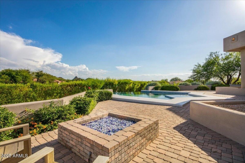 74-Fire Pit Patios