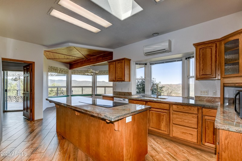 Kitchen 4