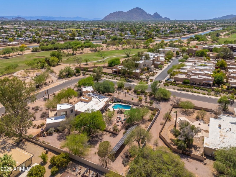 8402 E Cactus Wren Rd - 64