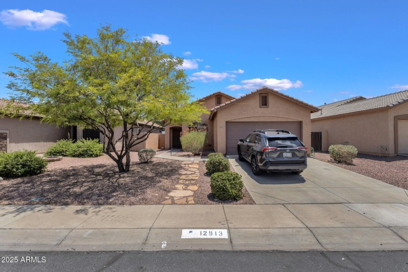 2-web-or-mls-12913-w-rosewood-dr