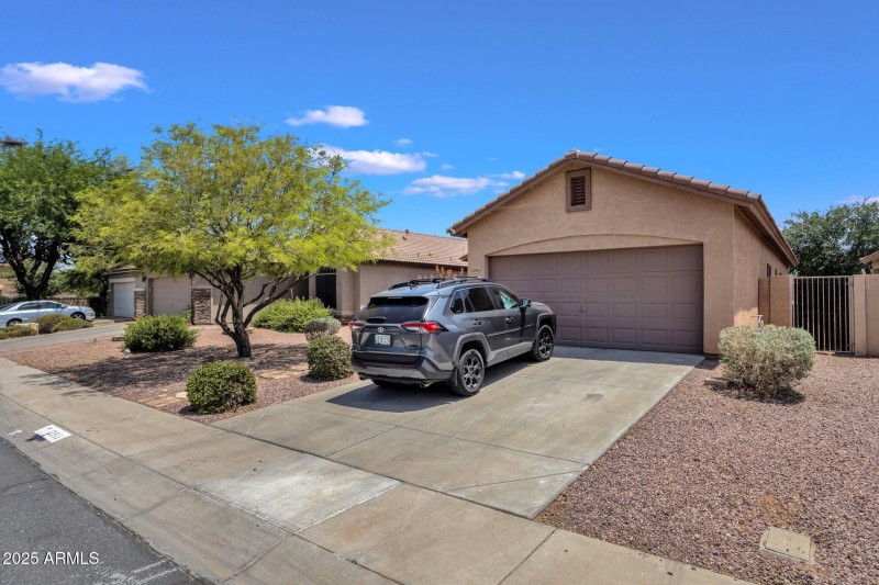 3-web-or-mls-12913-w-rosewood-dr