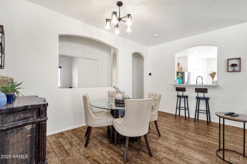 10-web-or-mls-12913-w-rosewood-dr