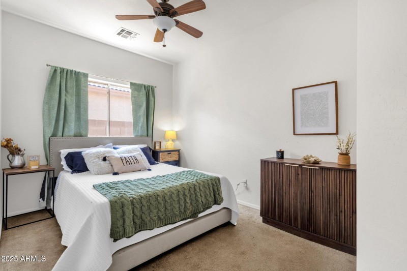 18-web-or-mls-12913-w-rosewood-dr