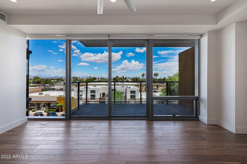 Living View