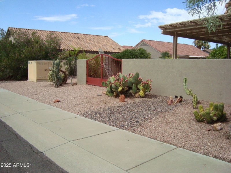 PRIVATE BACKYARD