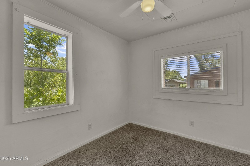 12-e-dupont-ave-flagstaff-az-usa-001