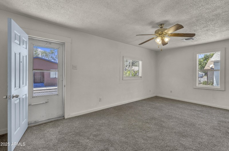 12-e-dupont-ave-flagstaff-az-usa-002