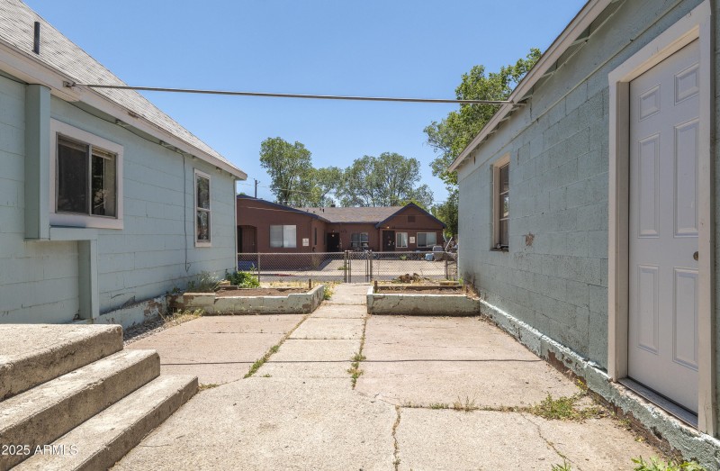 P2267436