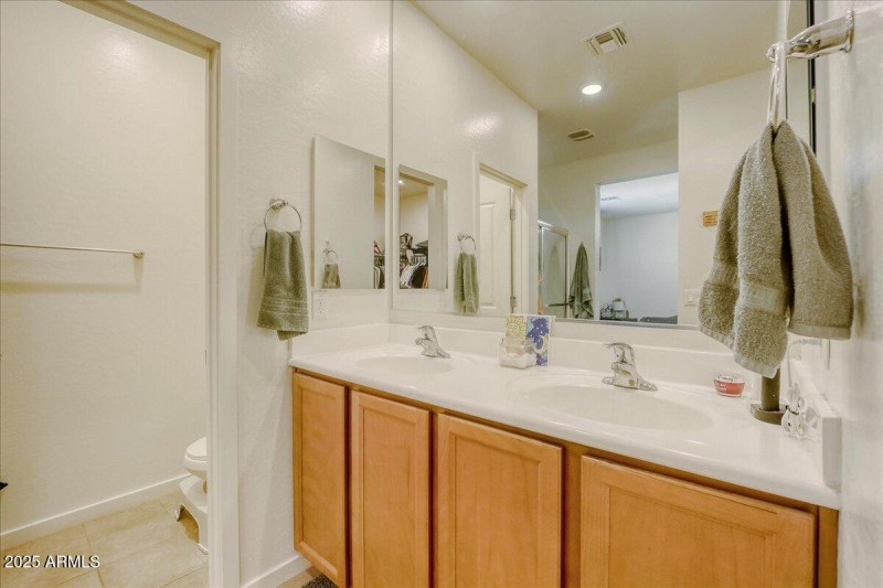 08-9825 W Trumbull RD, Tolleson, Arizona