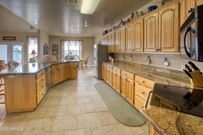 Over 65 Sq Ft of Granite!