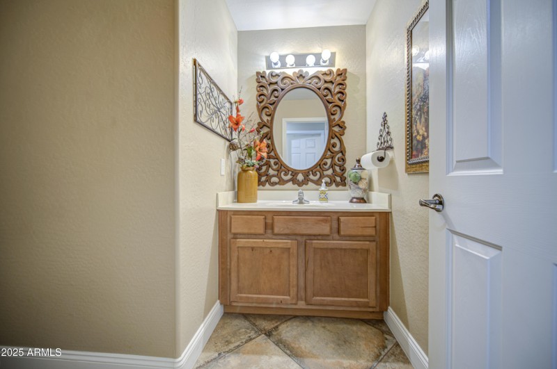 Half Bath-pic 2