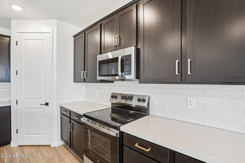 10-web-or-mls-W Camino de Oro-S0307-006