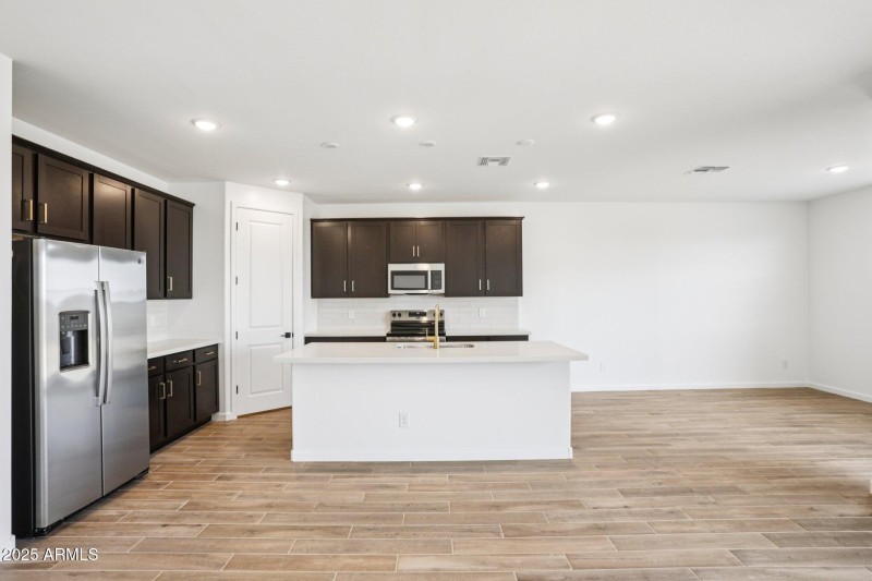 13-web-or-mls-W Camino de Oro-S0307-009