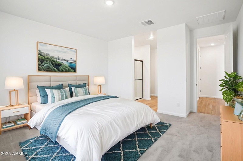 25-web-or-mls-W Camino de Oro-S0307-019